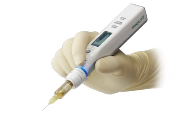 電動注射器の写真